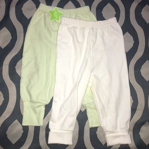 NWT - 2 pairs of sweat pants size 12 months